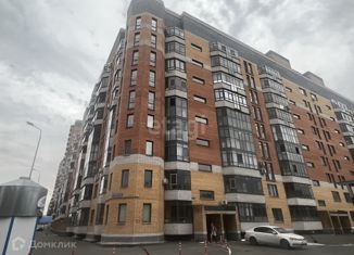 Продается трехкомнатная квартира, 89 м2, Казань, улица Зур Урам, 1К