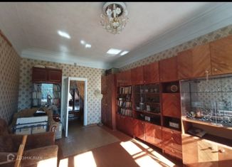 Продажа двухкомнатной квартиры, 44 м2, село Серафимовский, улица Коваленко, 3