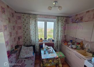 Продам 1-комнатную квартиру, 32.8 м2, Новотроицк, улица Комарова, 9