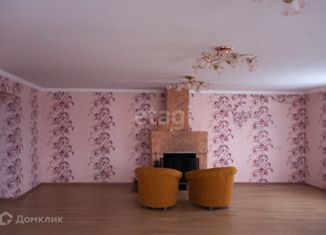 Продаю дом, 389 м2, село Куликовка, улица Чапаева