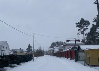 Продаю участок, 11 сот., городской посёлок Дубровка, Советская улица, 27А