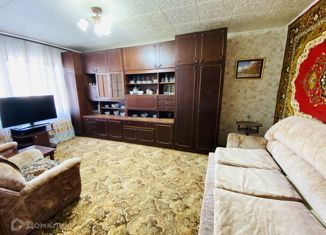 Продаю 1-комнатную квартиру, 30 м2, Темрюк, улица Ленина, 94