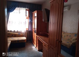 Продажа трехкомнатной квартиры, 66 м2, поселок городского типа Афипский, улица Суворова, 110
