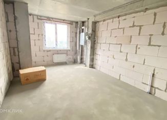 Продам 2-ком. квартиру, 75 м2, село Мирное, Живописная улица, 10