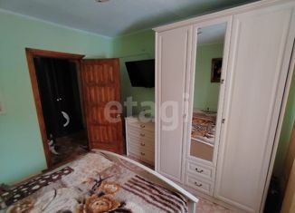 Продам 4-комнатную квартиру, 75.2 м2, Салават, улица Ленина, 49А