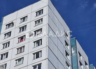 Продам комнату, 33.7 м2, Санкт-Петербург, улица Маршала Новикова, 13, метро Комендантский проспект