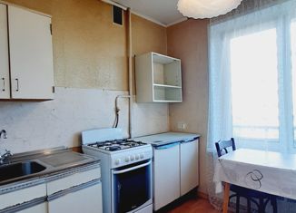 Продаю 2-ком. квартиру, 38 м2, Москва, Нарвская улица, 11к2, станция Балтийская