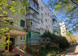Продаю 1-комнатную квартиру, 37 м2, Адыгея, улица Перова, 77