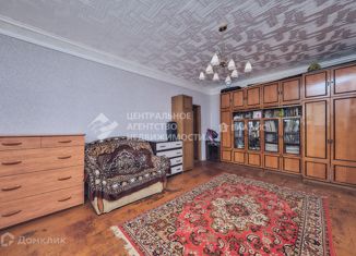4-ком. квартира на продажу, 70 м2, Рыбное, Большая улица, 37