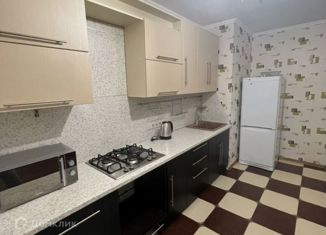 Продается 1-комнатная квартира, 45 м2, Ставрополь, улица Ленина, 328А, микрорайон №5