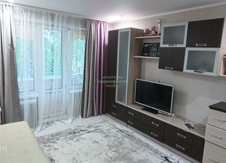2-комнатная квартира на продажу, 48 м2, Казань, улица Хади Такташа, 89