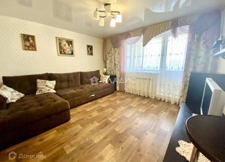 Продается 3-комнатная квартира, 71.3 м2, село Грабово, Юбилейная улица, 3