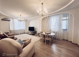 Продажа 3-комнатной квартиры, 115.5 м2, Курская область, улица Горького, 70