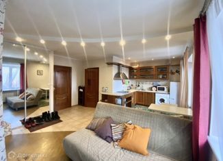 Продам 2-ком. квартиру, 55.5 м2, Санкт-Петербург, Репищева улица, 7, Репищева улица