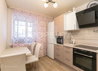 Продам 1-ком. квартиру, 40 м2, Тюмень, Широтная улица, 148к1