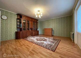 Трехкомнатная квартира на продажу, 74.1 м2, Орловская область, Комсомольская улица, 193