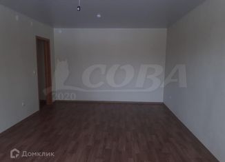 Продается трехкомнатная квартира, 78 м2, село Киева, Школьная улица, 19Б