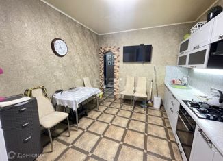 Продается 3-комнатная квартира, 85 м2, село Гайдук, Центральная улица, 12А