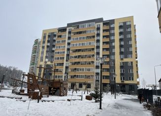 Продаю квартиру студию, 36.6 м2, Тюмень, улица Вице-адмирала Воронцова, 9, ЖК Первая линия. Гавань