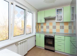 Продам 3-комнатную квартиру, 58 м2, Краснодар, улица Димитрова, 133, улица Димитрова