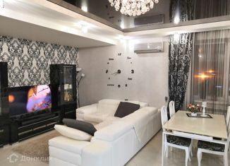 Продаю 2-ком. квартиру, 115.4 м2, Ставрополь, улица Лермонтова, 212, микрорайон №8