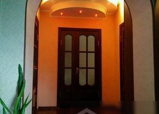 Продам дом, 110 м2, село Уютное, улица Мира, 1