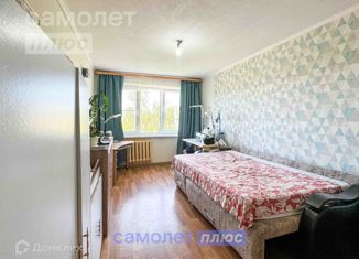 Продажа 3-ком. квартиры, 70.1 м2, Чебоксары, проспект Тракторостроителей, 45, Калининский район