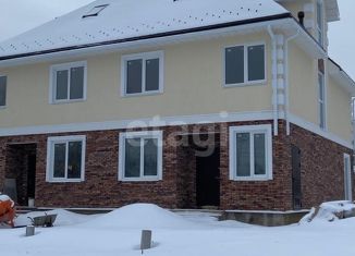 Продаю таунхаус, 200 м2, село Ангелово, Центральная улица, 2/1