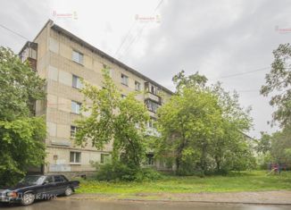 Продаю 2-ком. квартиру, 44 м2, Екатеринбург, улица Белинского, 152к2