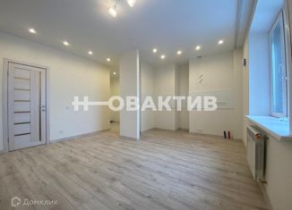Трехкомнатная квартира на продажу, 61 м2, Новосибирск, Светлановская улица, 52, ЖК Чкалов