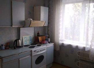 Трехкомнатная квартира на продажу, 64 м2, Старый Оскол, микрорайон Будённого, 4