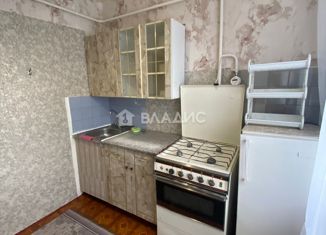 Продается двухкомнатная квартира, 45.6 м2, Бийск, улица Степана Разина, 76
