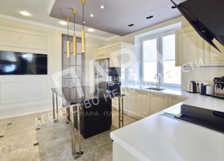 Продаю 4-комнатную квартиру, 145 м2, Самара, Молодогвардейская улица, 108А, Самарский район