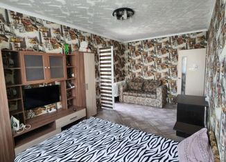 Продам 1-ком. квартиру, 41.6 м2, Судак, улица Бирюзова, 6А