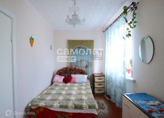 Продаю 2-комнатную квартиру, 42.1 м2, Кемеровская область, Стахановская улица, 23А
