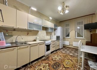 Сдаю в аренду 1-ком. квартиру, 45 м2, Тюмень, улица Газовиков, 43