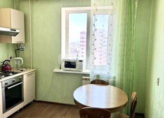 Продаю 2-комнатную квартиру, 60 м2, Пенза, улица Клары Цеткин, 46, Железнодорожный район