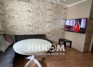 Продается трехкомнатная квартира, 56 м2, Москва, улица Демьяна Бедного, 1к2, метро Народное Ополчение