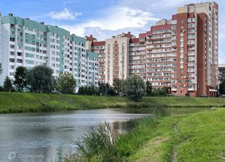 2-ком. квартира на продажу, 70.8 м2, Санкт-Петербург, проспект Ветеранов, 108к1, муниципальный округ Ульянка