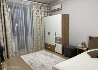 Продается 4-комнатная квартира, 165.7 м2, Татарстан, улица Касаткина, 20