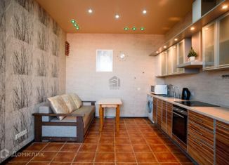 Сдаю в аренду 1-ком. квартиру, 50 м2, Краснодар, Кубанская набережная, 37/11