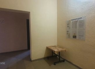 Продам двухкомнатную квартиру, 61 м2, город Семилуки, улица 8 Марта