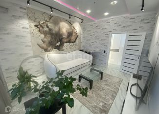 Продам трехкомнатную квартиру, 135 м2, Ставрополь, Ботанический проезд, 3А