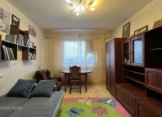 Продам 2-комнатную квартиру, 53.4 м2, Лангепас, улица Дружбы Народов, 37