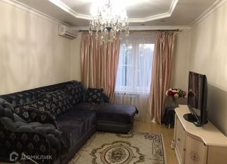 Продается 2-комнатная квартира, 47.9 м2, Владикавказ, улица Генерала Дзусова, 38, 14-й микрорайон