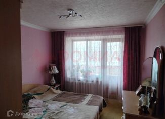 Продается трехкомнатная квартира, 62 м2, Новочеркасск, Грушевская улица, 21