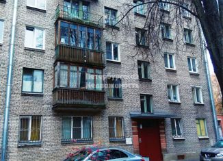 Продам двухкомнатную квартиру, 43 м2, Санкт-Петербург, Школьная улица, 58, метро Старая Деревня