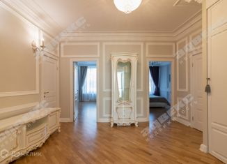 Продаю 4-комнатную квартиру, 128 м2, Санкт-Петербург, Приморский проспект, 46, ЖК Стокгольм