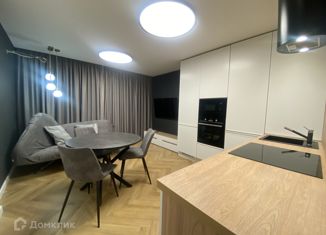 3-комнатная квартира на продажу, 64 м2, село Раздольное, Тепличная улица, 83