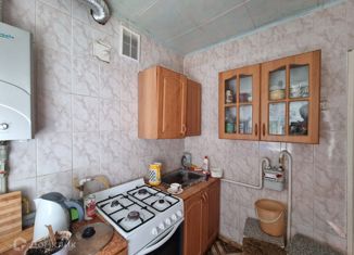 Продам двухкомнатную квартиру, 46.1 м2, Курская область, Резиновая улица, 11